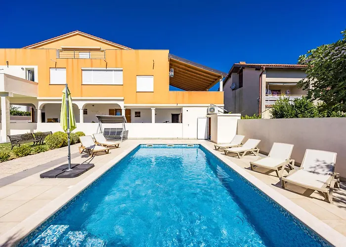 Comfort Apartments With Pool In Medulin (Adults Only)