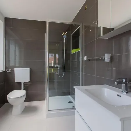 Comfort Apartments With Pool In Medulin (Adults Only) Exterior photo
