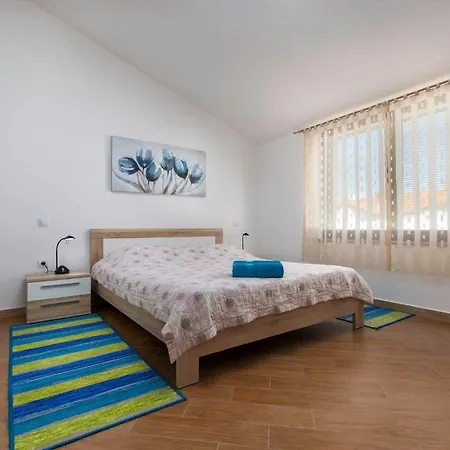 Comfort Apartments With Pool In Medulin (Adults Only) Exterior photo