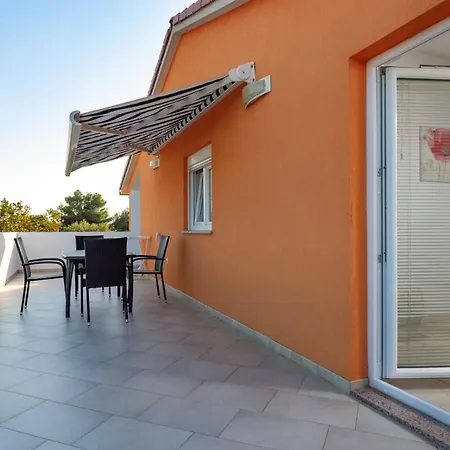 Comfort Apartments With Pool In Medulin (Adults Only) Exterior photo