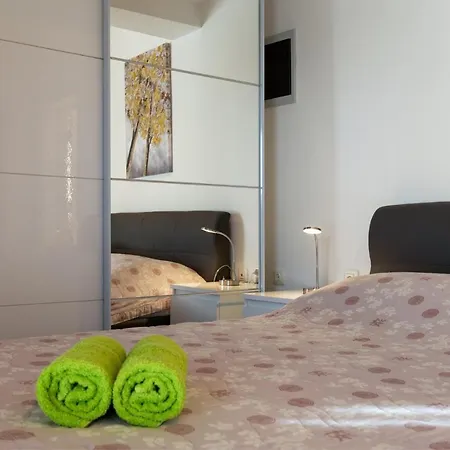 Comfort Apartments With Pool In Medulin (Adults Only) Exterior photo