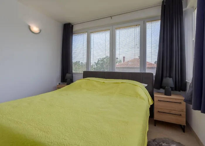 Comfort Apartments With Pool In Medulin (Adults Only)
