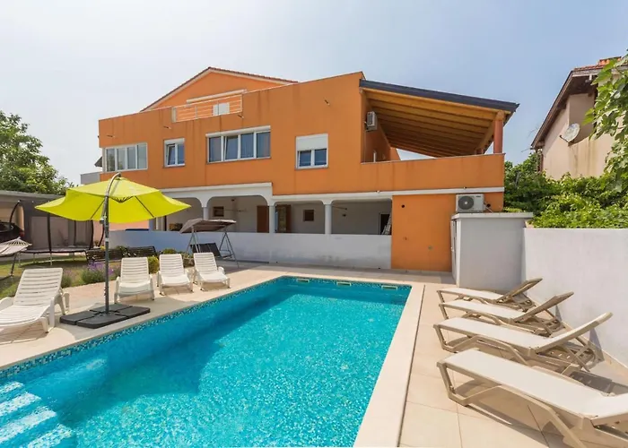 Comfort Apartments With Pool In Medulin (Adults Only)