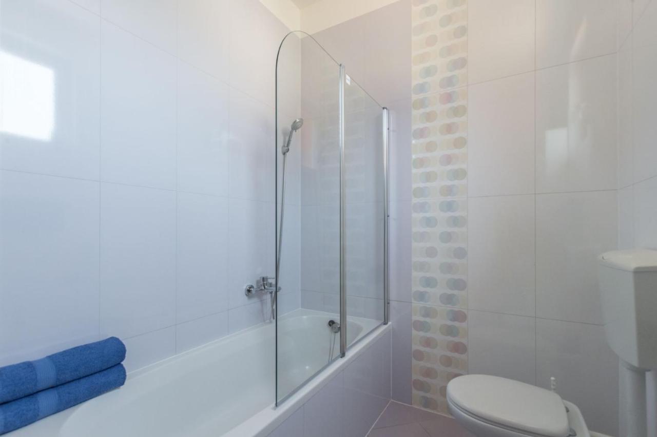 Comfort With Pool In (adults Only) Medulin